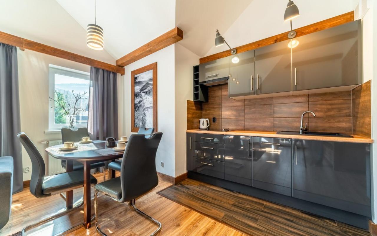 Apartamenty Gorski Zakatek Karpacz Na Emilii Plater 18C מראה חיצוני תמונה